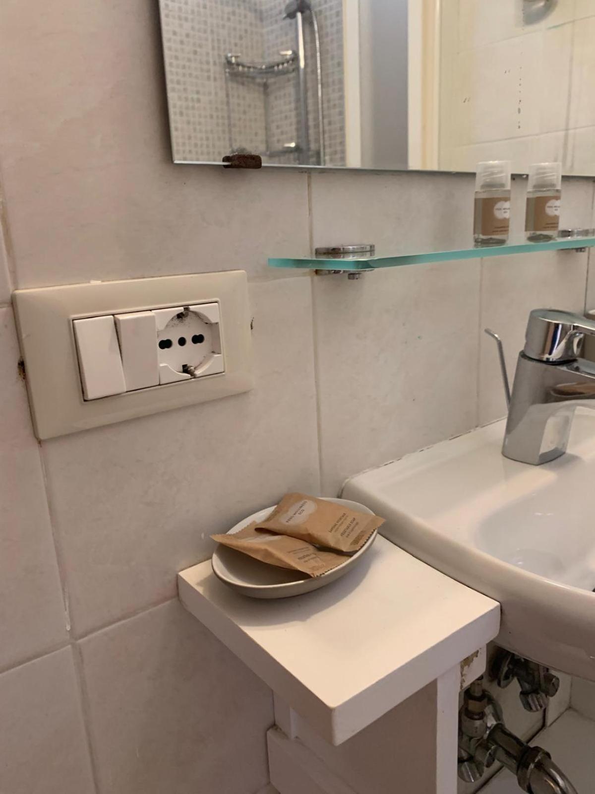 Domus Chiavari House روما المظهر الخارجي الصورة